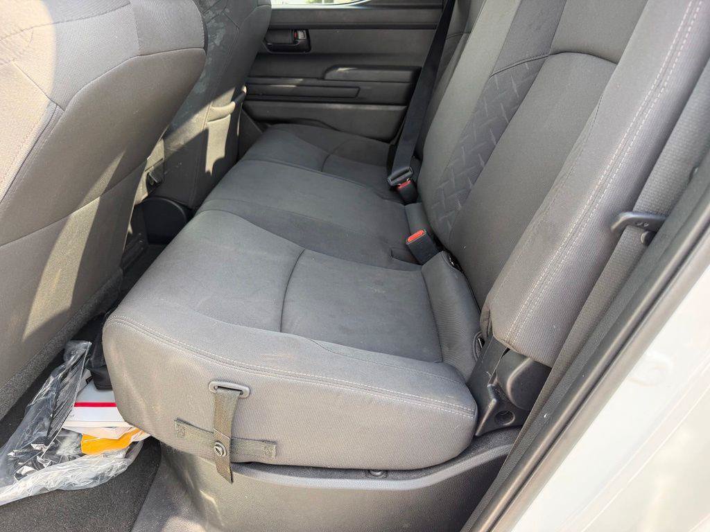 Used 2024 Toyota Tacoma SR5 RWD image 10