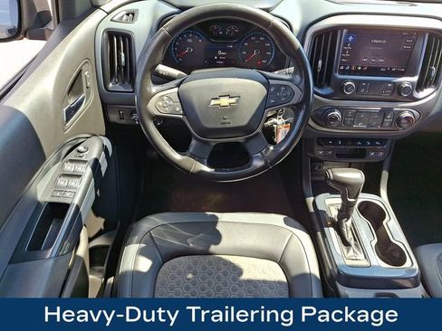 Used 2021 Chevrolet Colorado Z71 AWD/4WD image 3