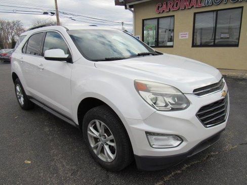 Used 2017 Chevrolet Equinox LT w/ Convenience Package image 1