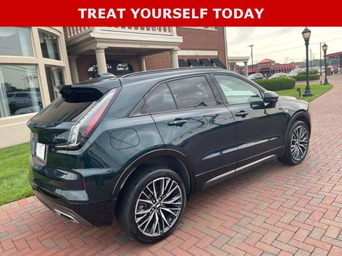 Used 2024 Cadillac XT4 Sport AWD/4WD image 8