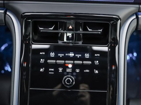 New 2026 Porsche Panamera image 21