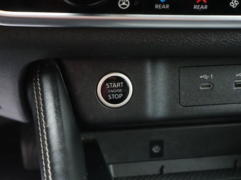 Used 2023 Nissan Rogue Platinum w/ Platinum Premium Package image 30