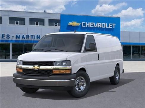 New 2025 Chevrolet Express 2500 w/ Enhanced Convenience Package RWD image 6