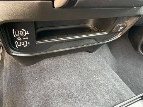 Used 2024 RAM 2500 Laramie image 36