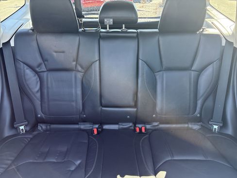 Used 2023 Subaru Forester Limited image 22