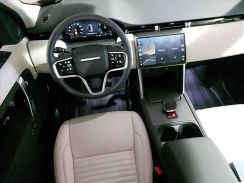 New 2025 Land Rover Discovery Sport S image 16