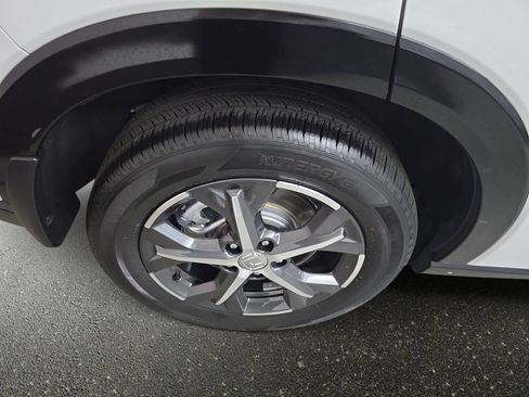 Used 2024 Honda HR-V EX-L image 32