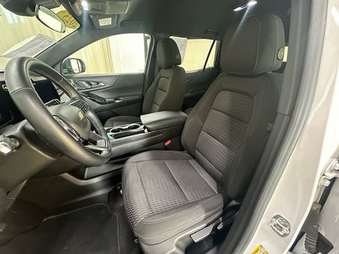 Used 2025 Chevrolet Equinox LT AWD/4WD image 20