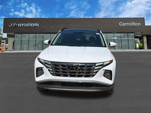 Certified 2024 Hyundai Tucson Limited AWD/4WD image 2
