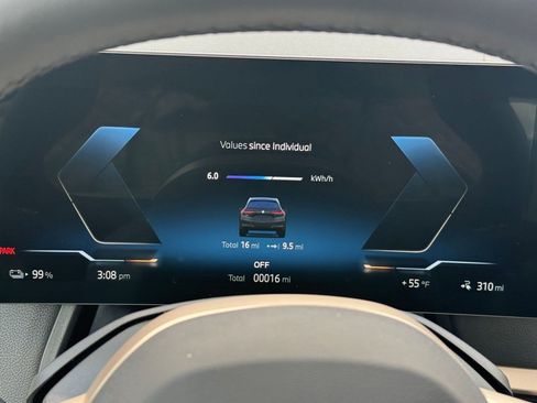 New 2026 BMW iX xDrive60 w/ Premium Package image 17