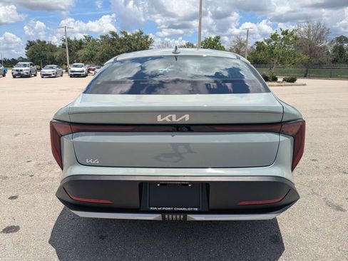Certified 2025 Kia K4 FWD image 6