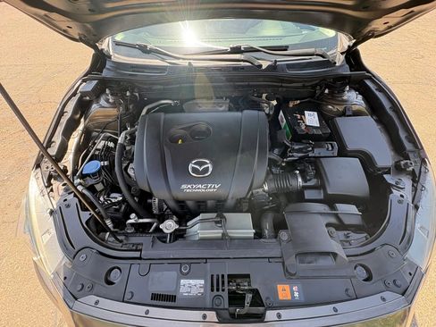 Used 2015 MAZDA MAZDA3 i Sport FWD image 19