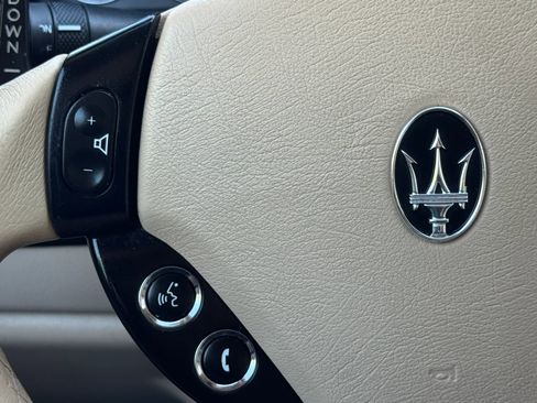 Used 2010 Maserati GranTurismo Coupe RWD image 24