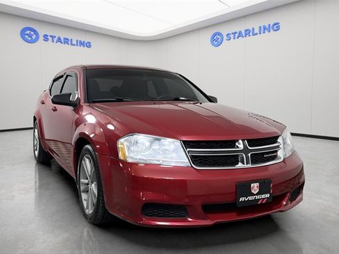 Used 2013 Dodge Avenger SE image 14