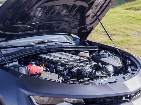 Used 2024 Chevrolet Camaro ZL1 RWD image 16