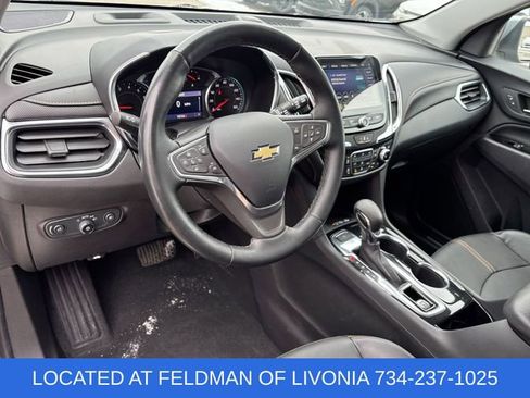 Used 2023 Chevrolet Equinox Premier image 10