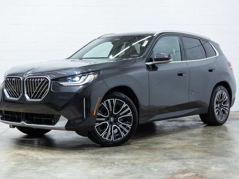 Certified 2025 BMW X3 xDrive30i AWD/4WD image 8