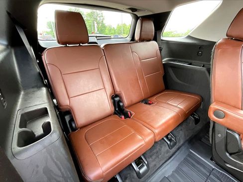Used 2020 Chevrolet Traverse High Country w/ LPO, Floor Liner Package image 28