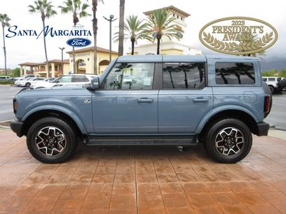 Certified 2025 Ford Bronco Outer Banks