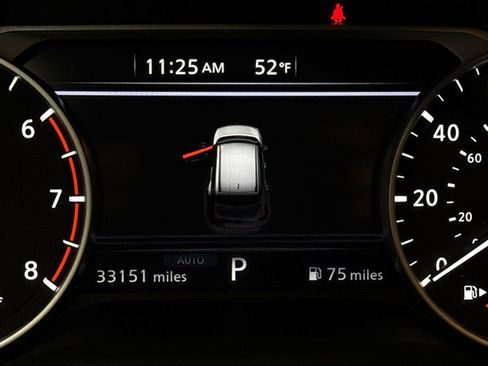 Used 2023 Nissan Rogue SV AWD/4WD image 10
