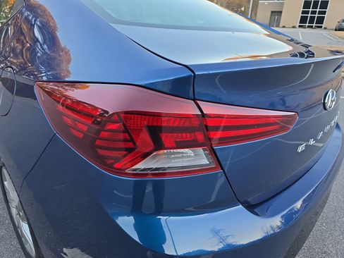 Used 2019 Hyundai Elantra SEL image 34