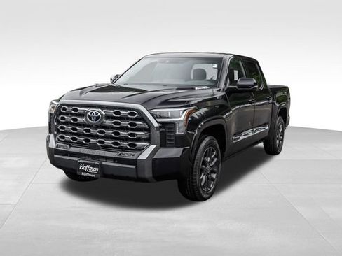 Used 2024 Toyota Tundra Platinum AWD/4WD image 11