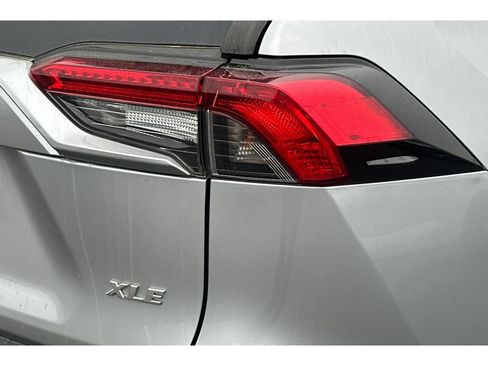 Certified 2023 Toyota RAV4 XLE FWD image 6