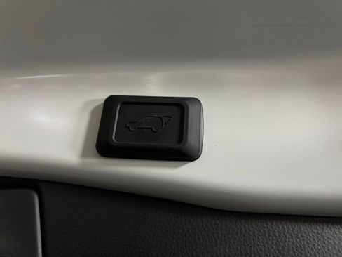 Used 2024 Toyota RAV4 XSE image 29