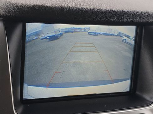 Used 2020 Chevrolet Tahoe LT image 33