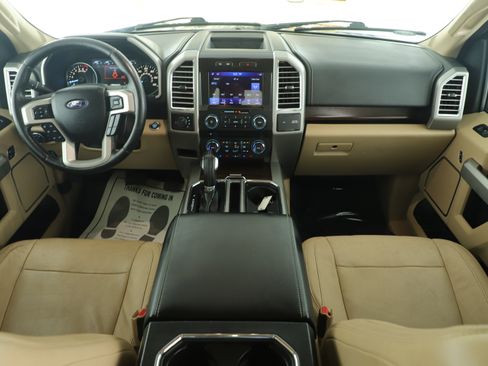 Used 2015 Ford F150 Lariat w/ Equipment Group 501A Mid AWD/4WD image 19