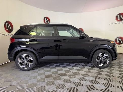 New 2026 Hyundai Venue SEL image 9