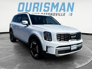 Used 2025 Kia Telluride S video 1