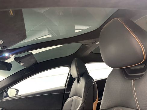 Used 2023 Lucid Air Grand Touring image 11