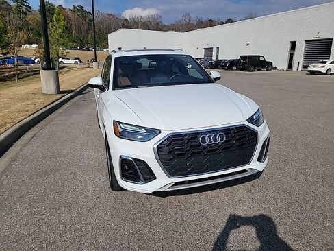 Used 2024 Audi Q5 2.0T Premium Plus image 1