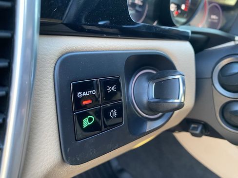 Used 2021 Porsche Cayenne S image 17