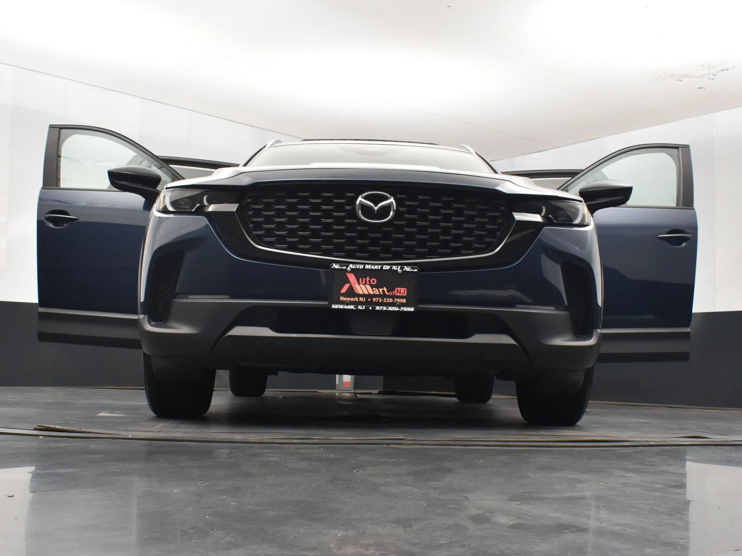 Used 2025 MAZDA CX-50 AWD 2.5 S w/ Premium Package image 8