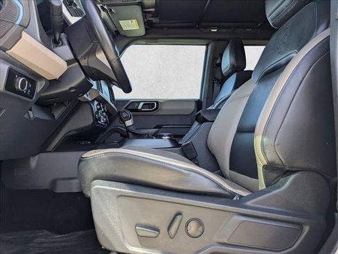Used 2024 Ford Bronco Wildtrak AWD/4WD image 16