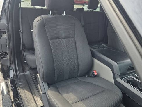 Used 2018 Ford F150 XL w/ Equipment Group 101A Mid AWD/4WD image 19