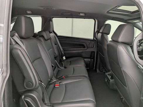 Used 2023 Honda Odyssey Sport image 22