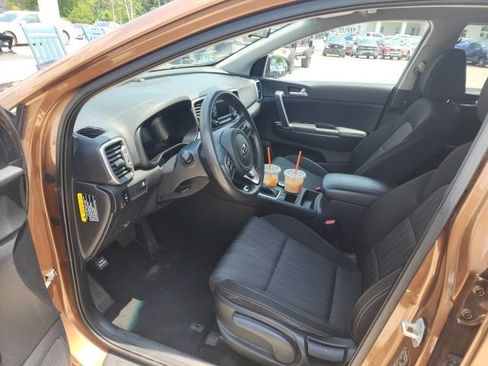 Used 2019 Kia Sportage LX FWD image 26