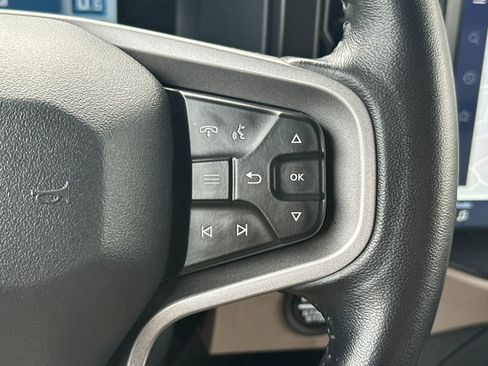 Used 2023 Ford Bronco Wildtrak AWD/4WD image 29