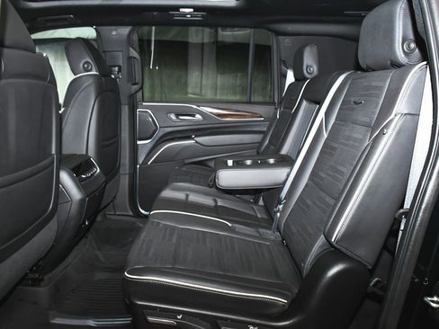 Used 2024 Cadillac Escalade ESV Premium Luxury w/ LPO, Floor Liner Package AWD/4WD image 52