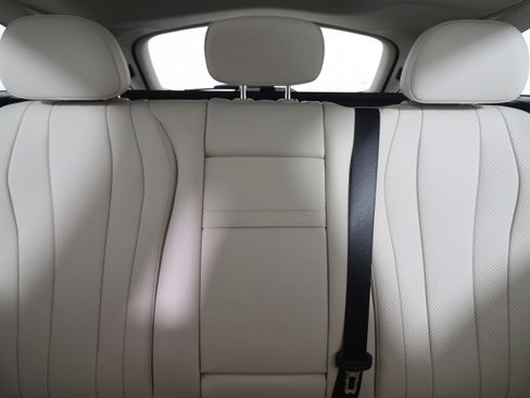 New 2026 Mercedes-Benz E 450 4MATIC All-Terrain Wagon image 14