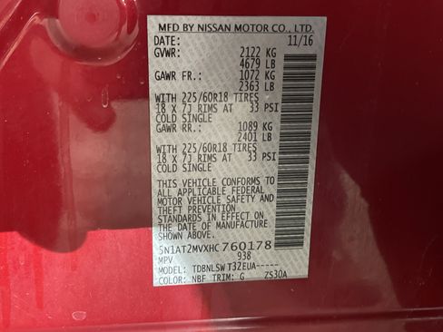 Used 2017 Nissan Rogue SL w/ SL Premium Package image 28