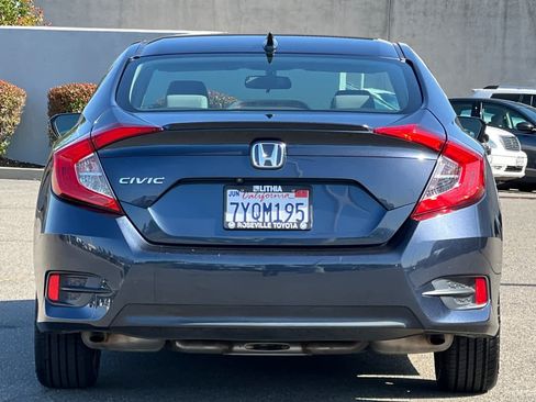 Used 2017 Honda Civic EX-T image 8