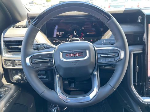 New 2026 GMC Yukon Elevation w/ LPO, Yukon Bright Edition AWD/4WD image 15