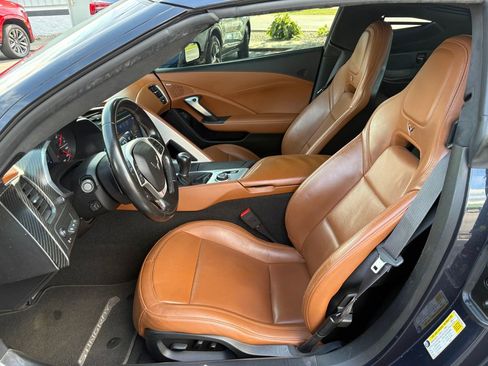 Used 2014 Chevrolet Corvette Stingray Coupe RWD image 16