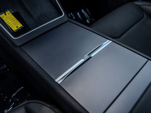 Used 2026 Tesla Model Y AWD image 11