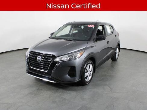 Certified 2025 Nissan Kicks Play S FWD image 2