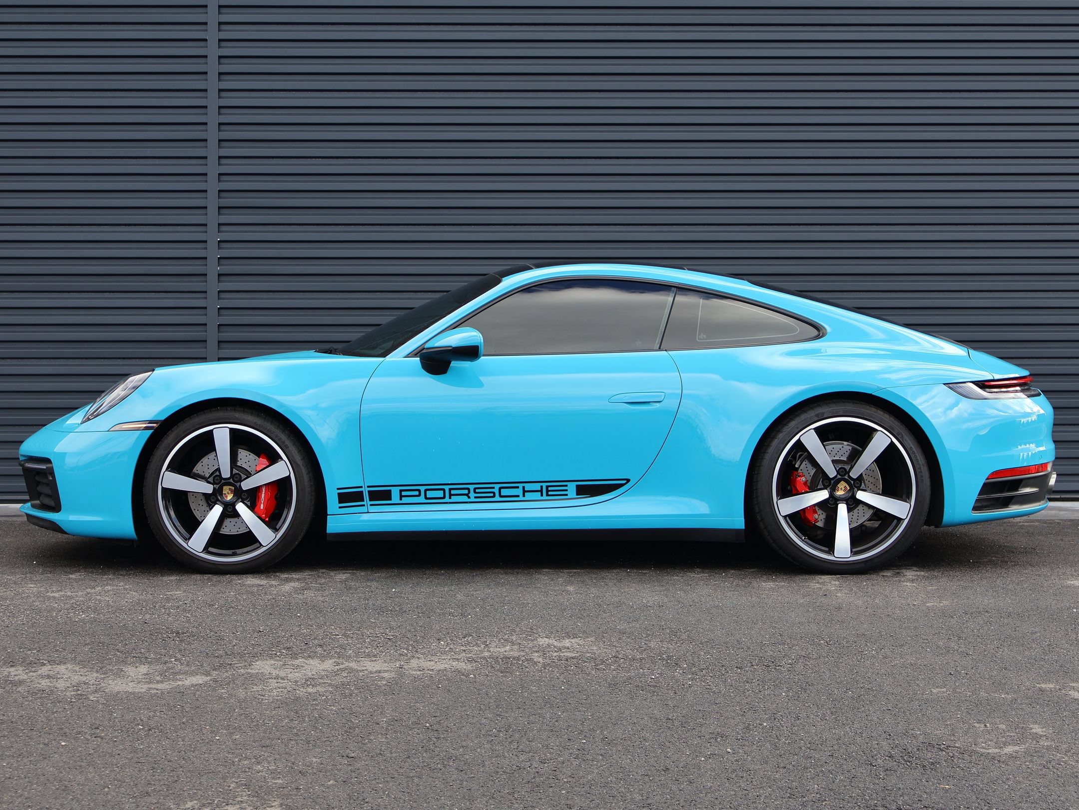 Certified 2020 Porsche 911 Carrera S RWD image 2